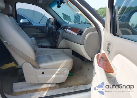 2008 Chevrolet Tahoe Lt z USA, uszkodzony, nr VIN 1GNFC13068R119950